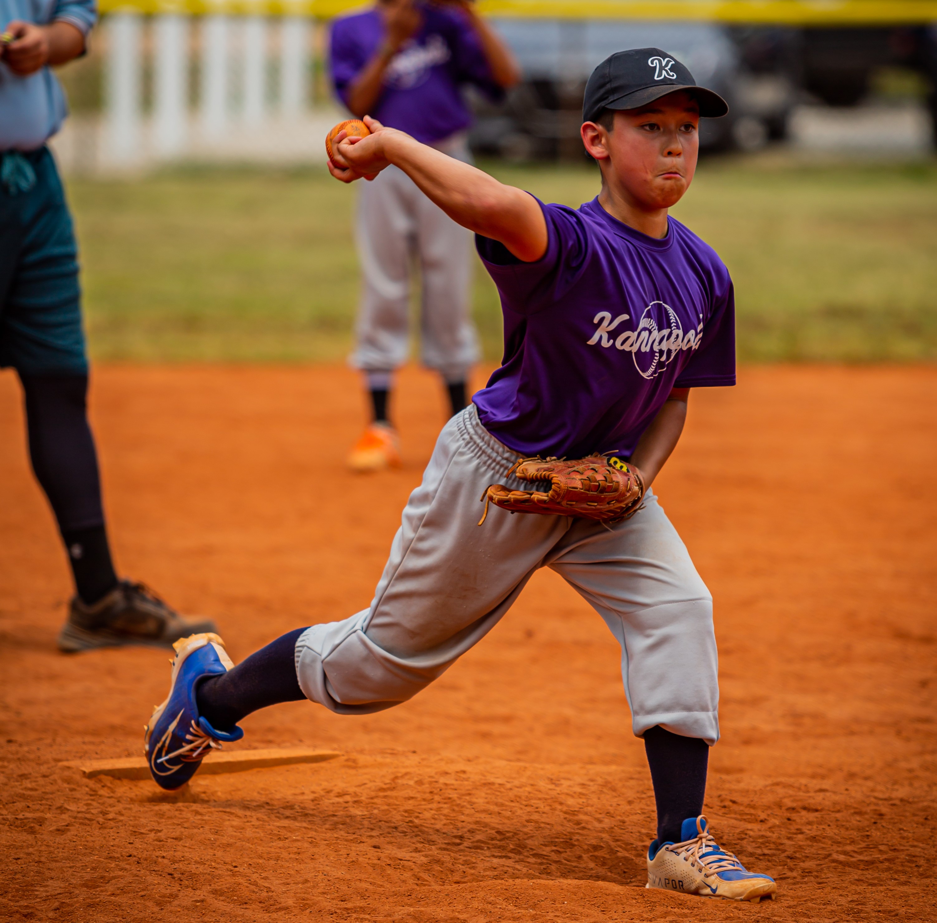 youth baseball pitcher